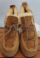 L.L. Bean Wicked Good Lodge suede slippers Chukka Boot Moccasins Shearling Sz 10
