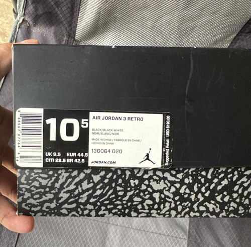 Size 10.5 - Air Jordan 3 Retro Cyber Monday - Picture 7 of 7