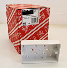 QTY 10 MK EGATUBE 32MM 2 GANG DOUBLE SURFACE BOX PVC CONDUIT TRUNKING ESU282WHI