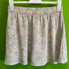 H&M womens crinkle floral summer skort / shorts with skirt overlay Size M