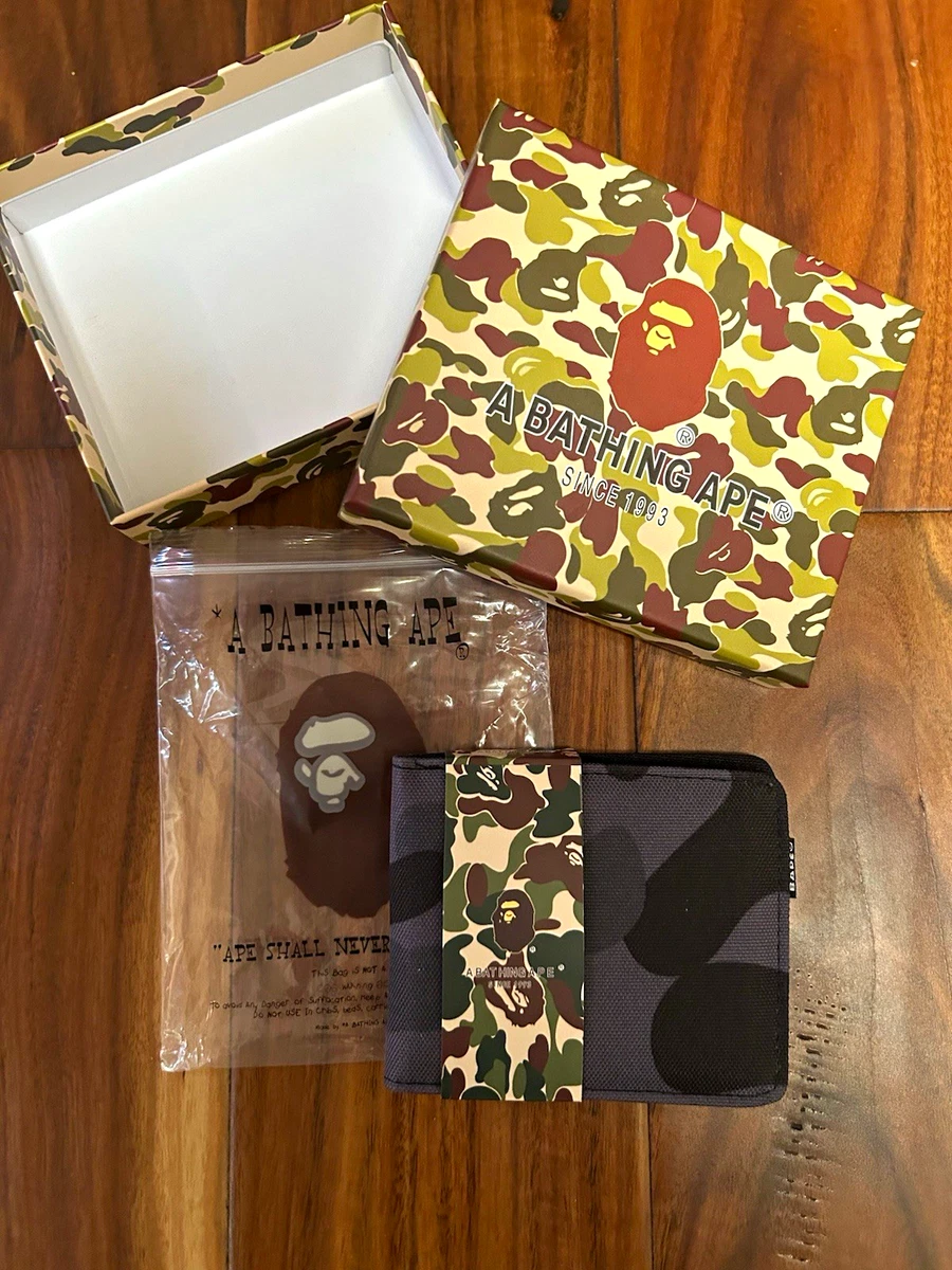 超希少A BATHING APE old wallet ABC CAMO MINI WALLET | bape.com