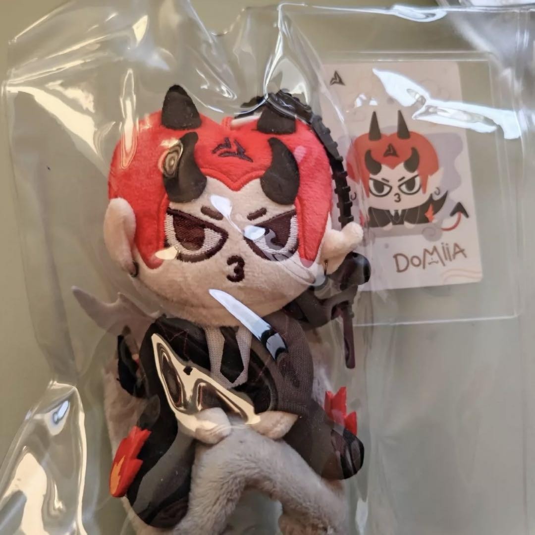 【PerthSanta】 DOMIIA DOLL KEYCHAIN UNBOXING DOMIIA DOLL KEYCHAIN PERTHSANTA - YouTube