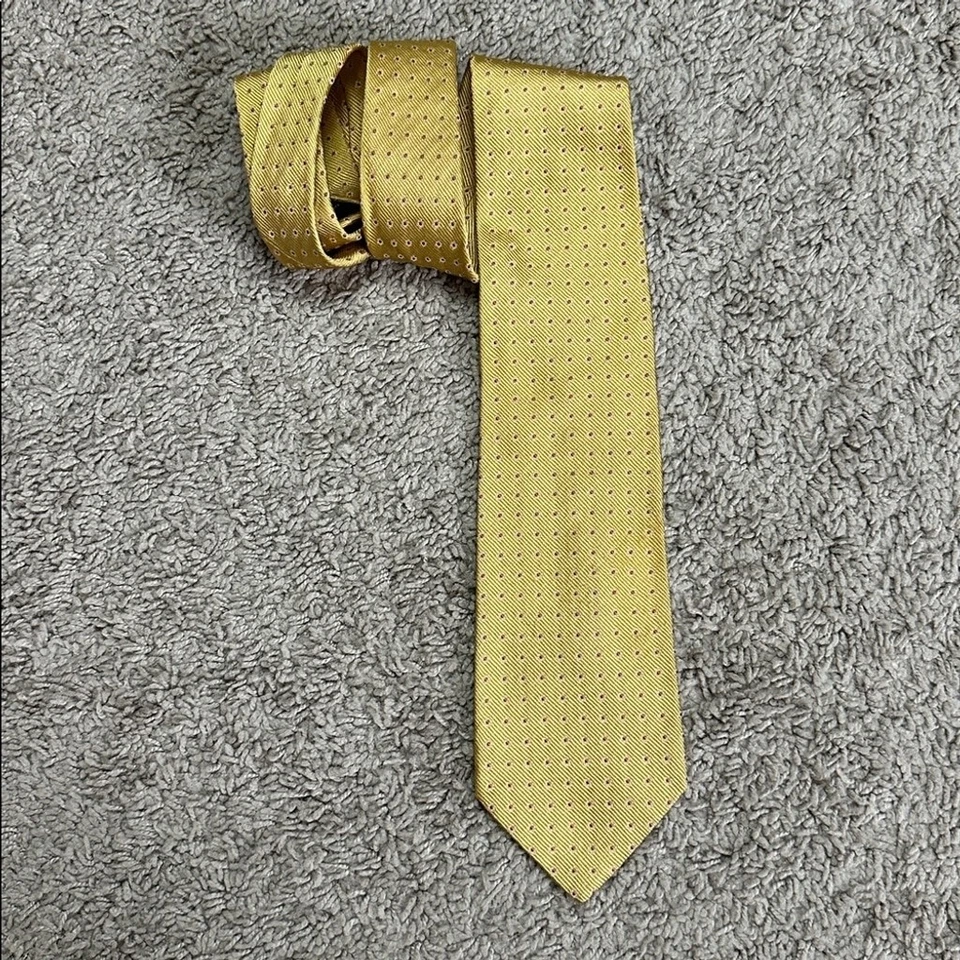 Corbata de seda dorada para hombre Ermenegildo Zegna hecha en Italia Foto 2 de 4