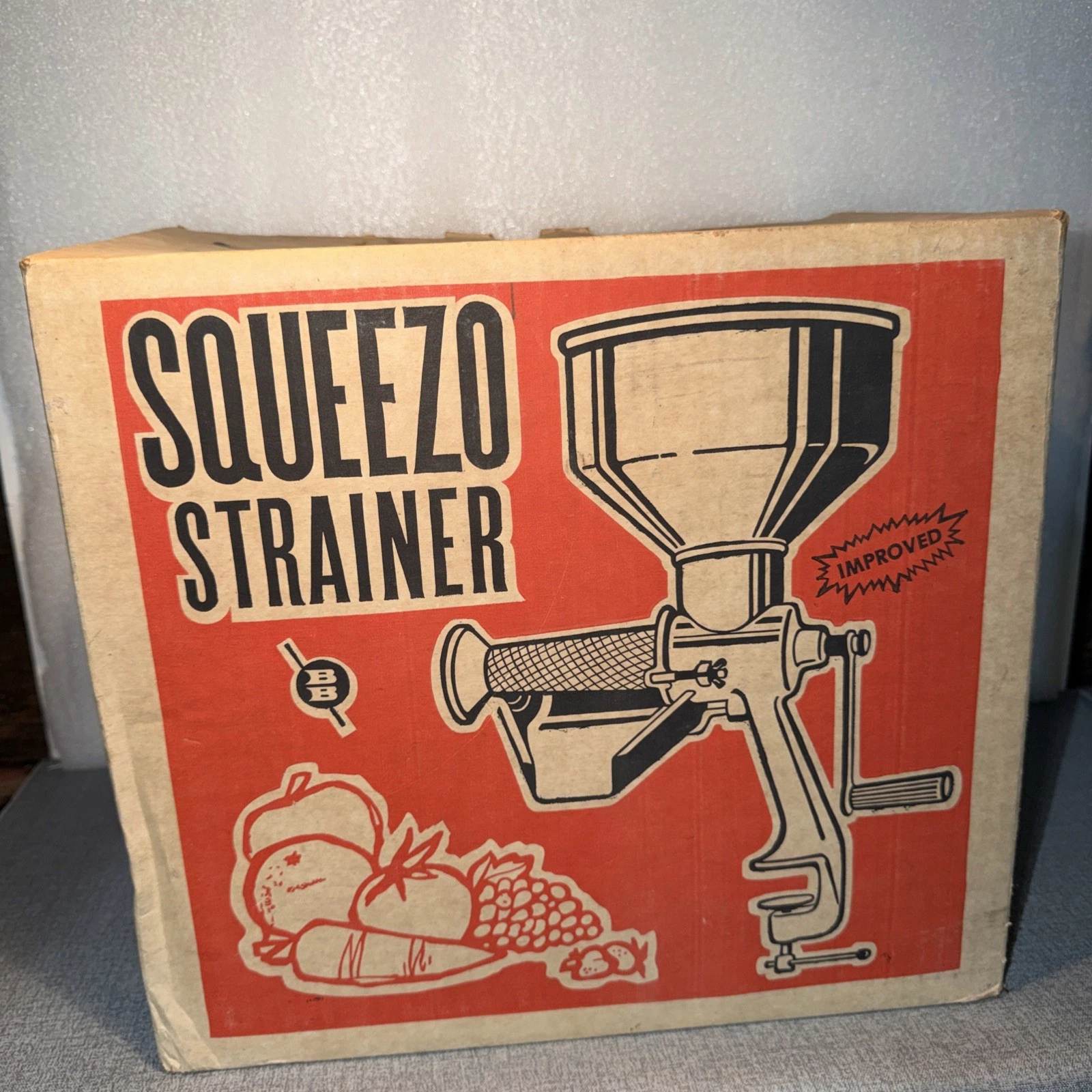 VINTAGE SQUEEZO Original BERARDUCCI STRAINER MODEL 400-TS COMPLETE
Opens in a new window or tab