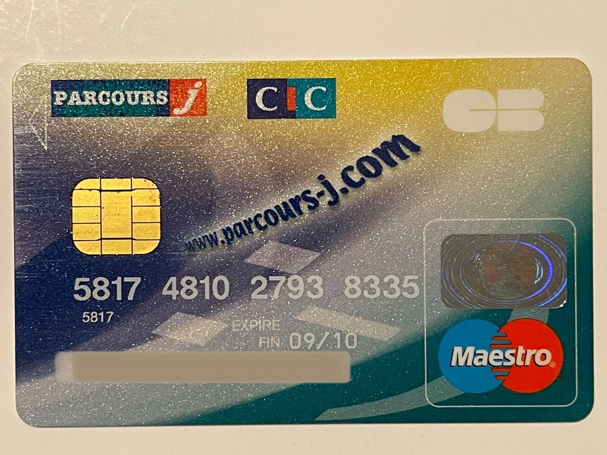 Maestro Credit Card
