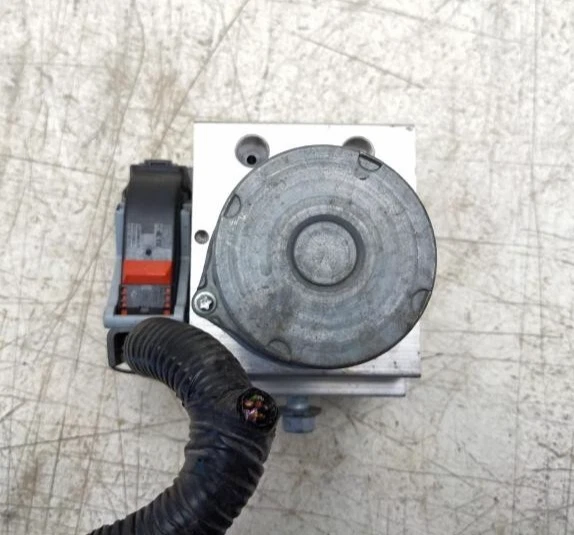 Range Rover Evoque 2017 2018 2019 antibloqueo ABS módulo de bomba de freno OEM Foto 3 de 4