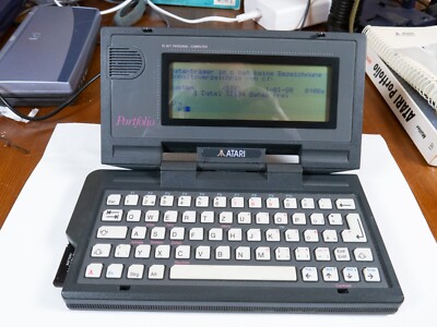 Atari Portfolio HPC-004 Palmtop/Handheld-Computer DOS   sehr guter Zustand.