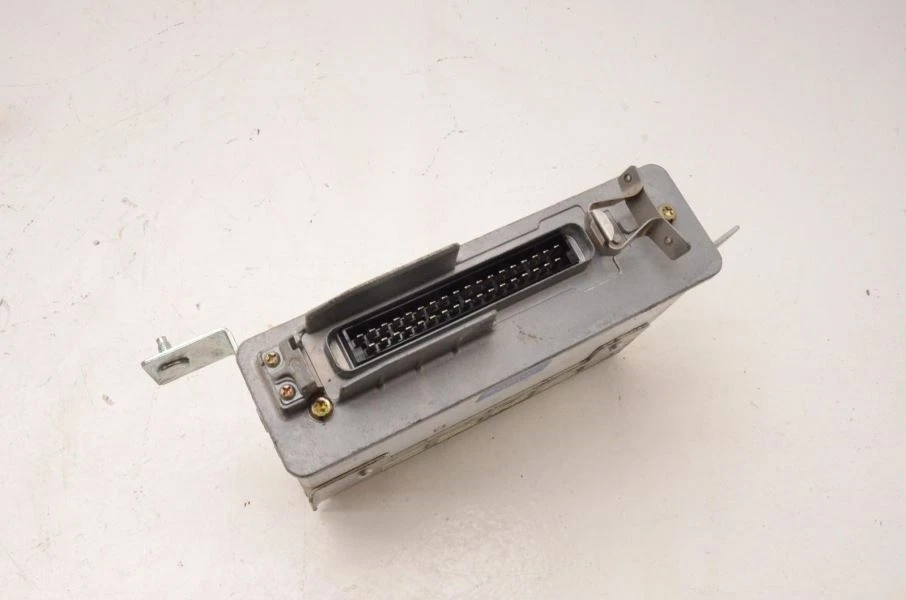 1990-1993 NISSAN 300ZX Z32 ТРАНСФОРМИРУЕМЫЙ ABS МОДУЛЬ 47850 30P01 - Изображение 4 из 4