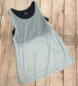activewear tank tops with bra