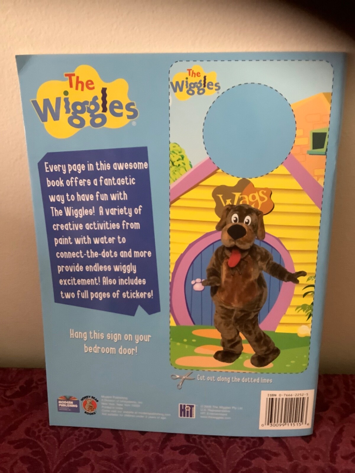 THE WIGGLES 5 in 1 COLORING & ACTIVITY BOOK CONSTRUCTION PAPER STICKERS ...