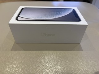 Apple iPhone XR 128GB White Retail Box/Packaging with Inserts (MR9Y2B/A)