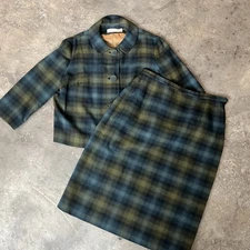 Vintage women’s Pendleton top and skirt combo size 16 pure virgin wool 60s 70s V