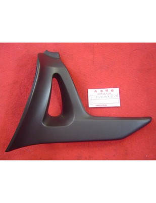 cache latéral droit vers sacoche de GL1800 01-11 code couleur NH303M