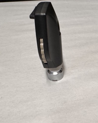 ADC Diagnostic Otoscope And Opthalmoscope Instrument Set With Case - Picture 7 of 12