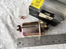 NEW IN BOX GENUINE BOSCH Fuel Filter Bosch 71583 Hyundai FAST SHIPPING!