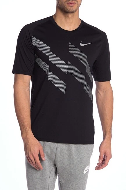 NIke DRI-FIT breathe seasonal short sleeve shirt BLACK REFLECTIVE SZ L
