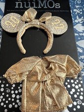 Disney nuiMOs 2022 Gold outfit