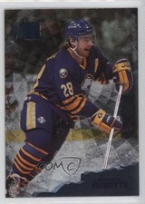 1995-96 Fleer Metal Donald Audette #12 v6f