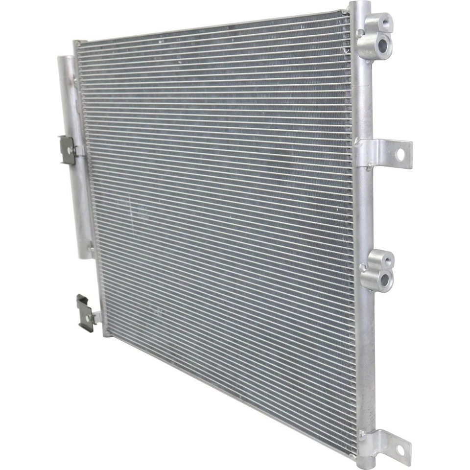 A/C Condenser For 2011-2014 Ram 2500 2011-2015 Ram 3500 6.7L with Receiver Drier Foto 3 de 4