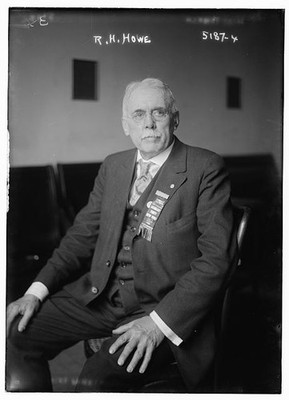 Photo:R.H. Howe