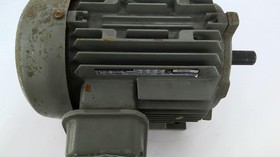 Hitachi 71-864 TFO-K 2P .75 KW AC Motor 220 Volts 3600 RPM 