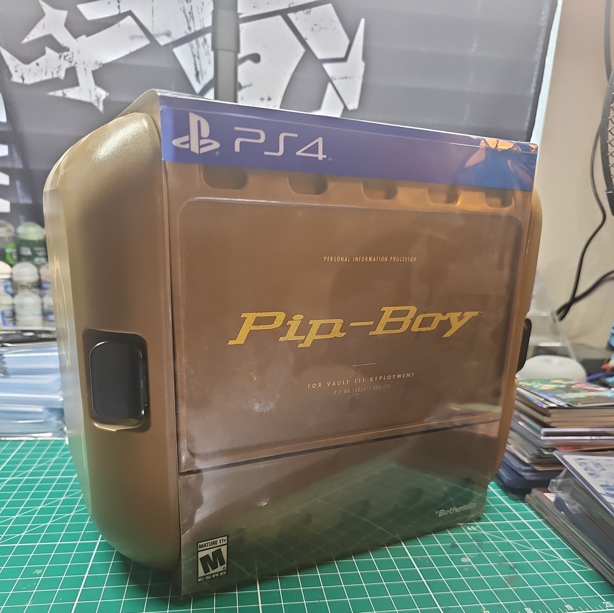 Fallout 4 Pipboy With Display Case And Manual | eBay