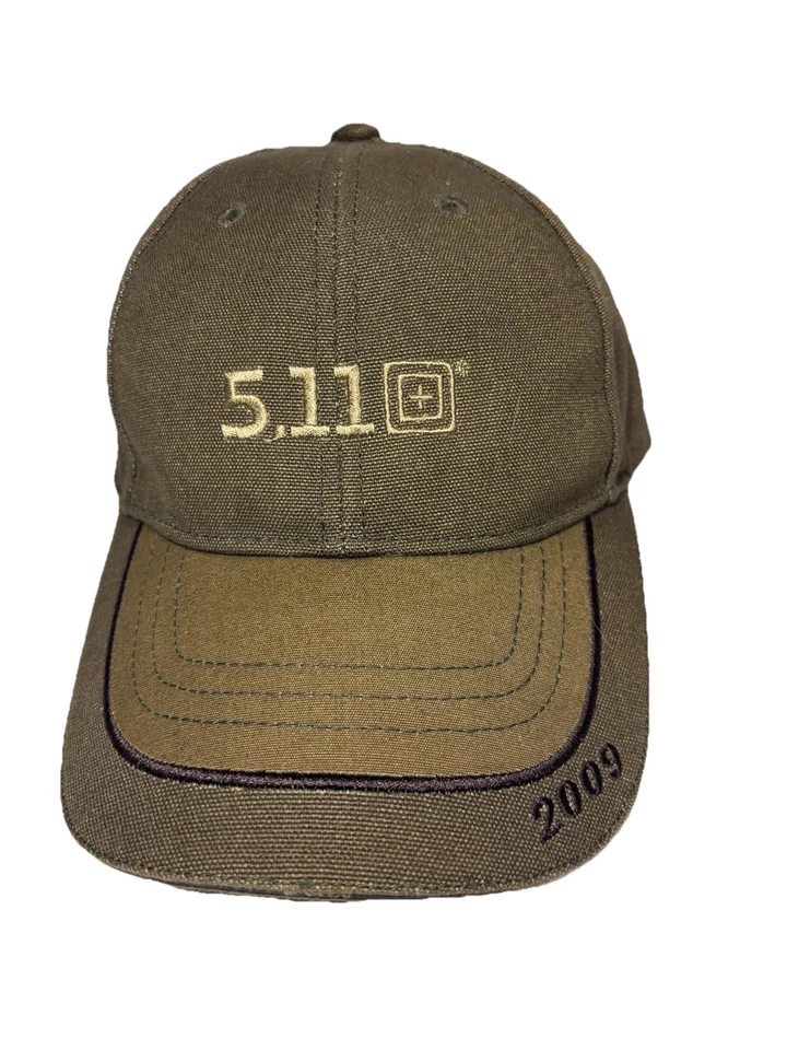 Тактическая мужская бейсбольная кепка 5.11 с черной/золотой вышивкой - Изображение 2 из 4