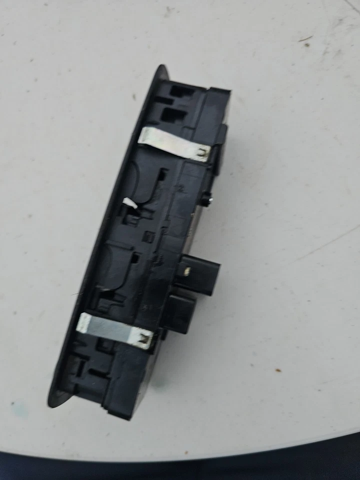 05-18 DODGE CHRYSLER JEEP MASTER INTERRUPTOR DE VENTANA CERRADURA DE VENTANA DE PUERTA FABRICANTE DE EQUIPOS ORIGINALES 10123670 Foto 4 de 4