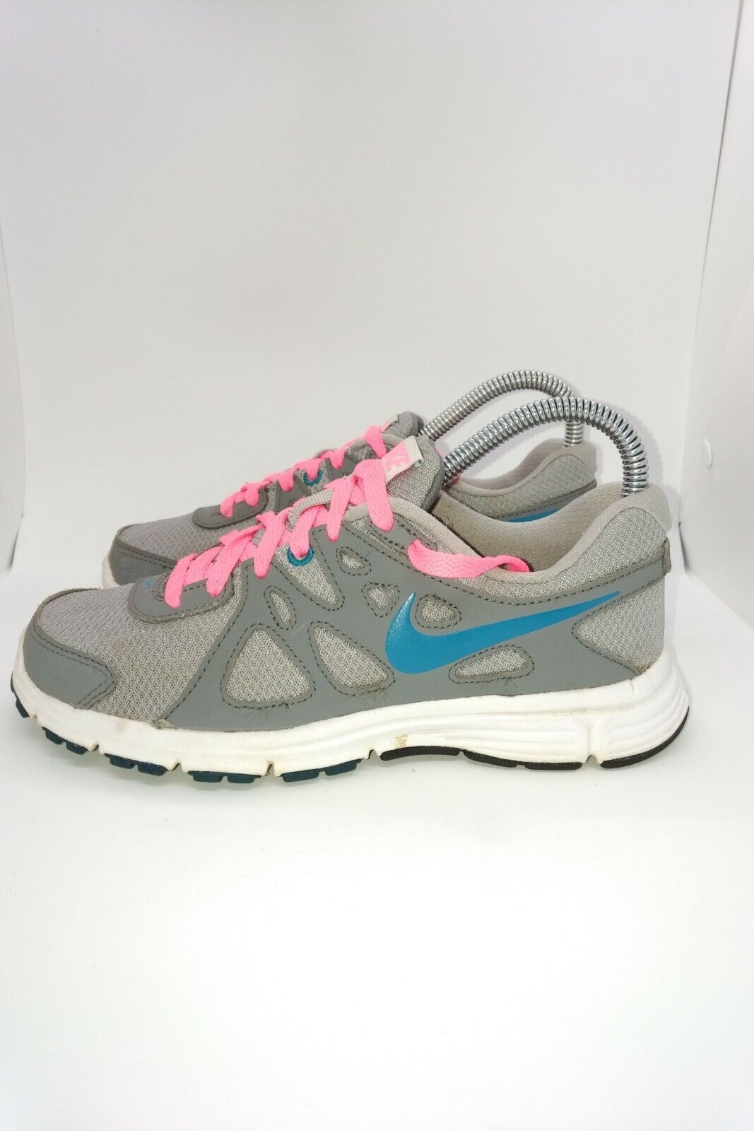 Nike Revolution 2 Training Sneakers Women's Size … - image 1