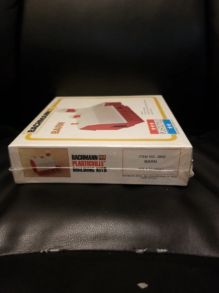 Vintage Bachmann/Plasticville HO Snap Fit Barn #2602 - NEW Factory Sealed!  - Image 4 of 4