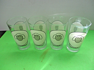 4 vintage Firna 12oz. sheep lamb mutton drinking glasses