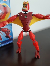 NEW Lego Ben 10 Alien Force JET RAY - Set 8518 - Ben Ten JetRay Red Yellow Alien