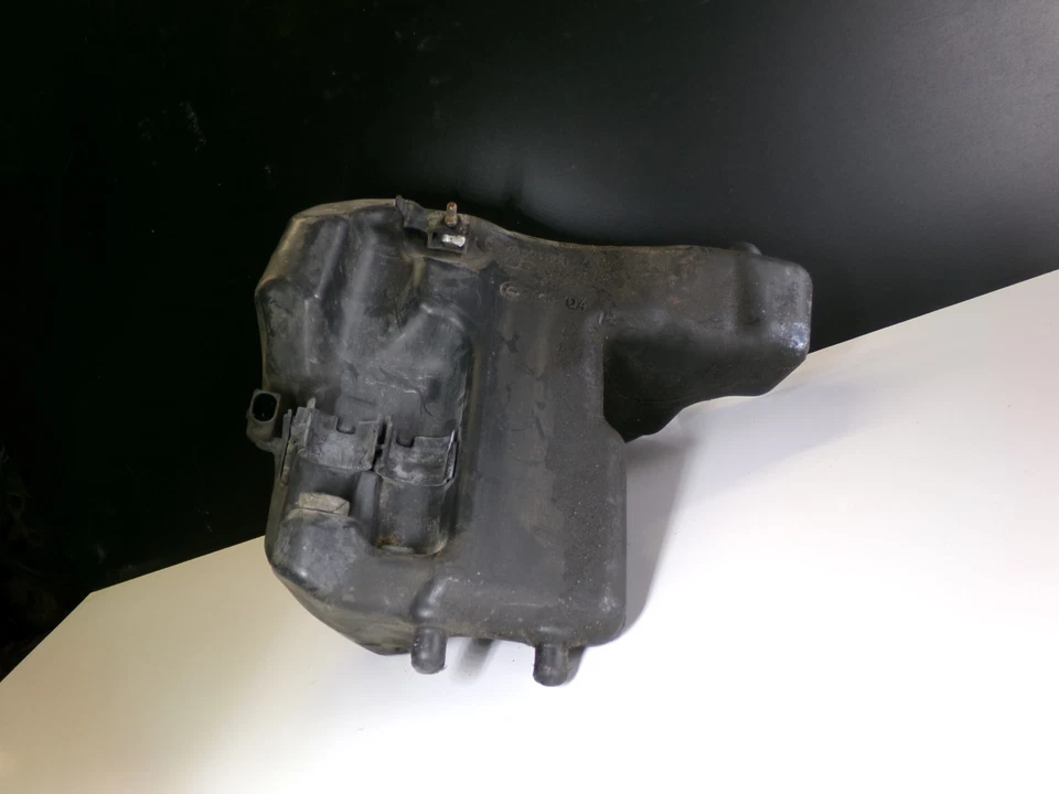 Windshield Washer Fluid Tank 2218601360 07-13 Mercedes Benz W221 S550 S600 CL550 - Image 4 of 4