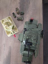 Großer Spielzeug Panzer Militär Army Kunststoff mit Zubehör