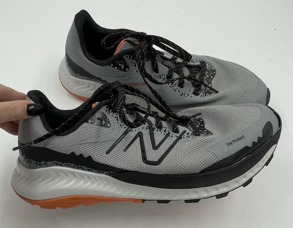 Scarpe New Balance Nitrel Uomo Taglia 10.5 4E Grigio Trail Running DynaSoft Extra Larghe