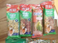 NEW / 6pcs / RABBIT / TREAT STICKS - BITS - SEEDS / RETAIL $20.00
