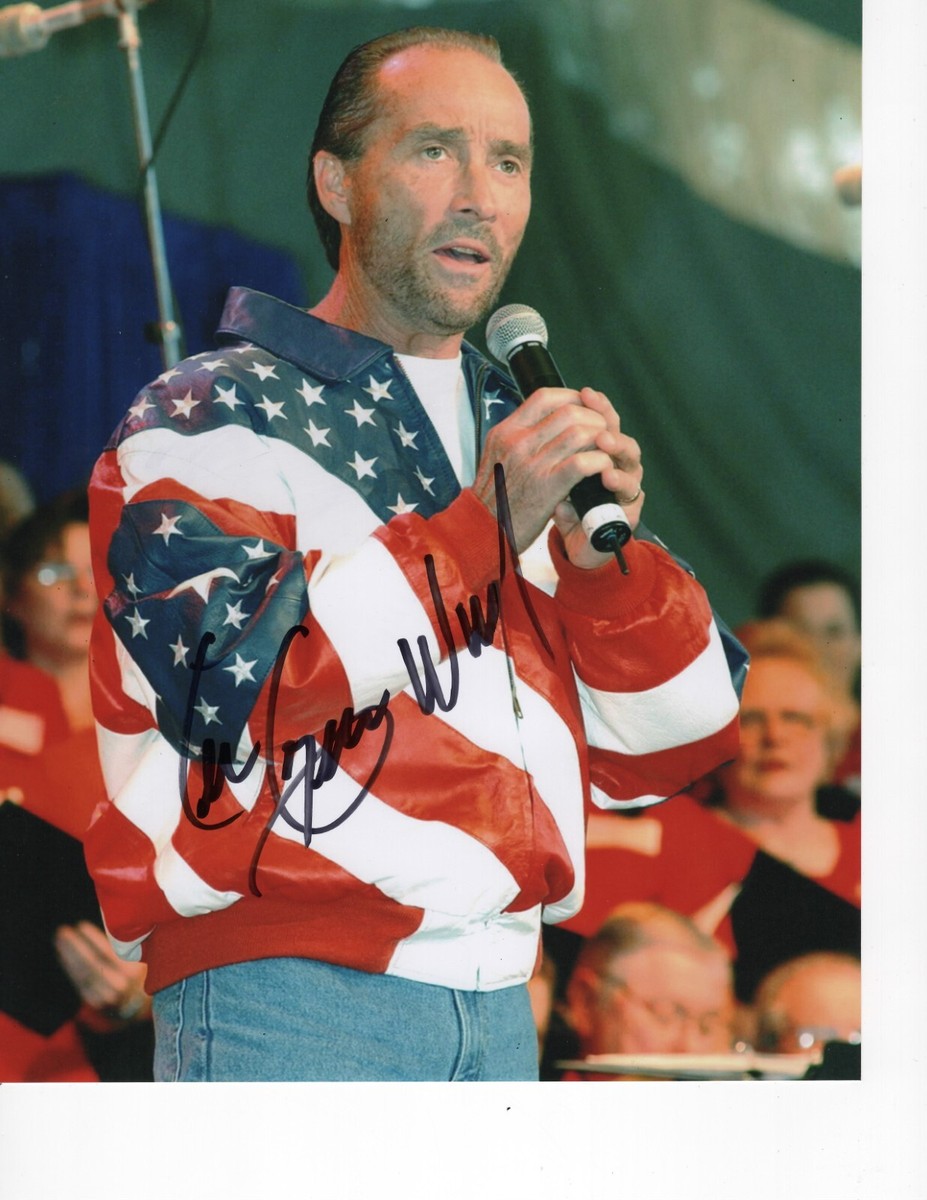 LEE GREENWOOD SIGNED AMERICAN FLAG JACKET 8X10 | eBay