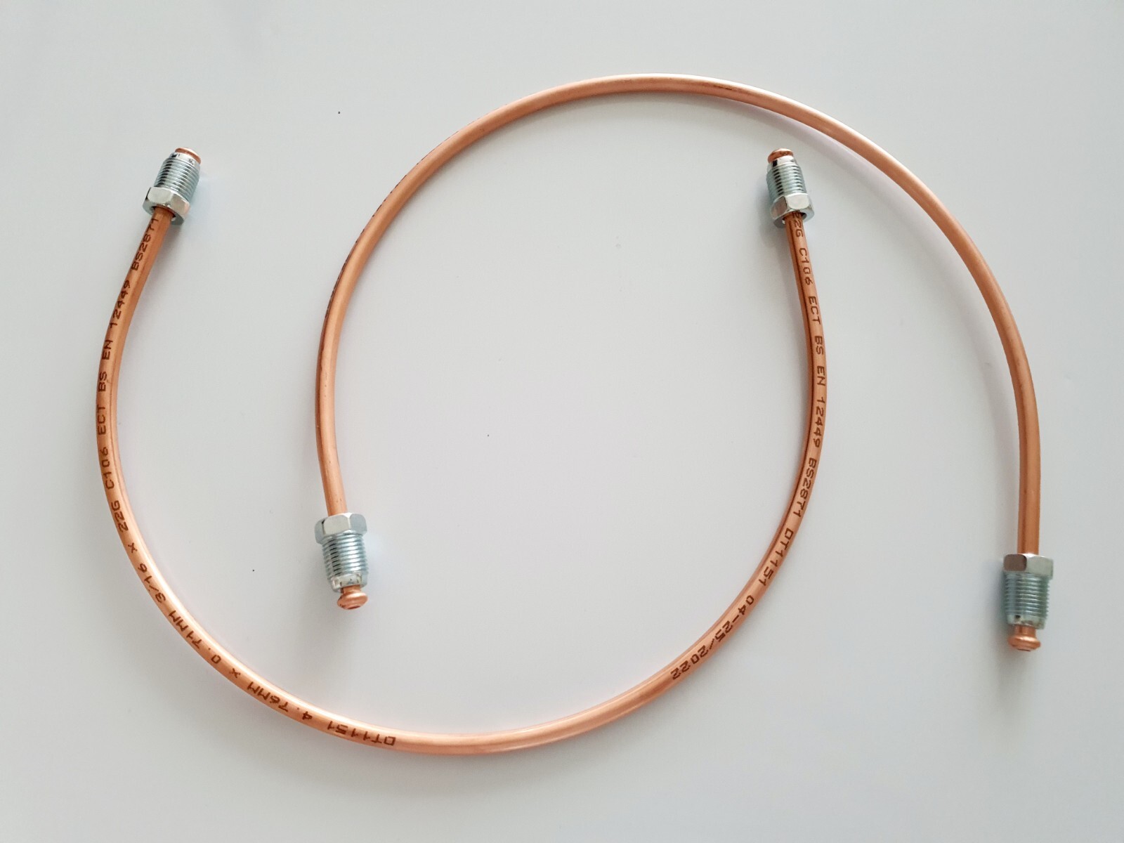 New Rear Set Brake Pipes For Ford Fiesta 20022008 & Fusion 20022012