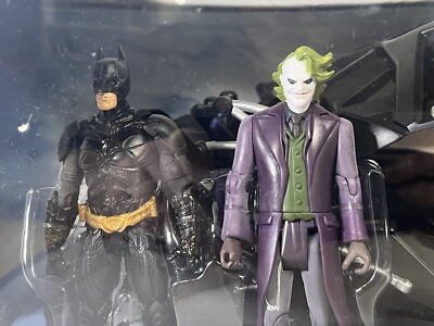 アメコミ THE DARK KNIGHT BATMOBILE & BATMAN JADA 1:24 THE DARK KNIGHT BATMOBILE W/ DIECAST BATMAN FIGURE