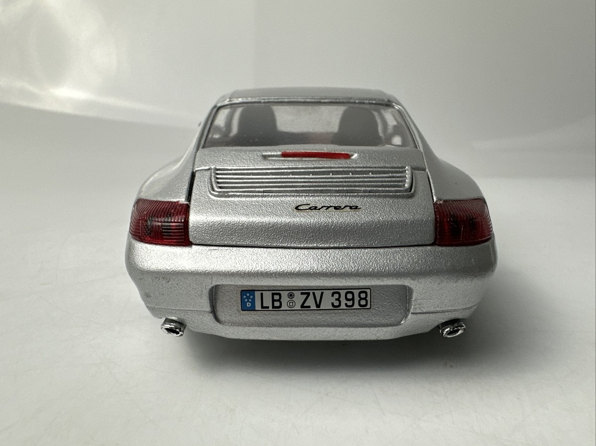 自動車 burago PORSCHE 911 carrera 1:24 Burago Porsche 911 Carrera. Silver Diecast. | eBay