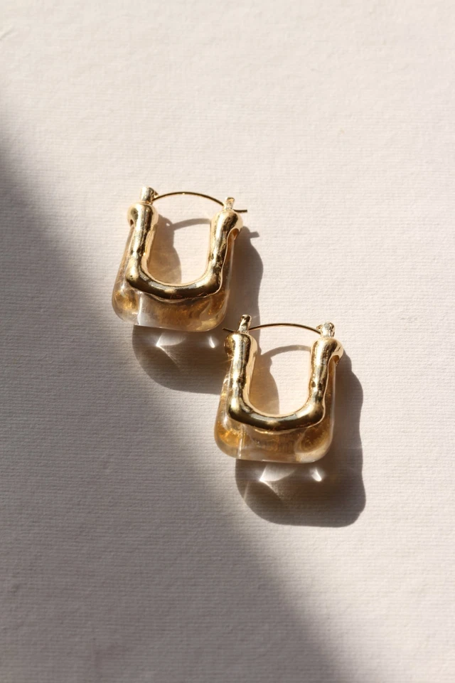 Pendientes de resina blanca impermeables de oro de 18 quilates regalo para mujer Foto 4 de 4