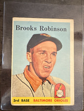 Top 10 Brooks Robinson Cards to Collect 27