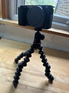 JOBY GorillaPod 1K Kit Flexible Camera Tripod Ball Head Black Red