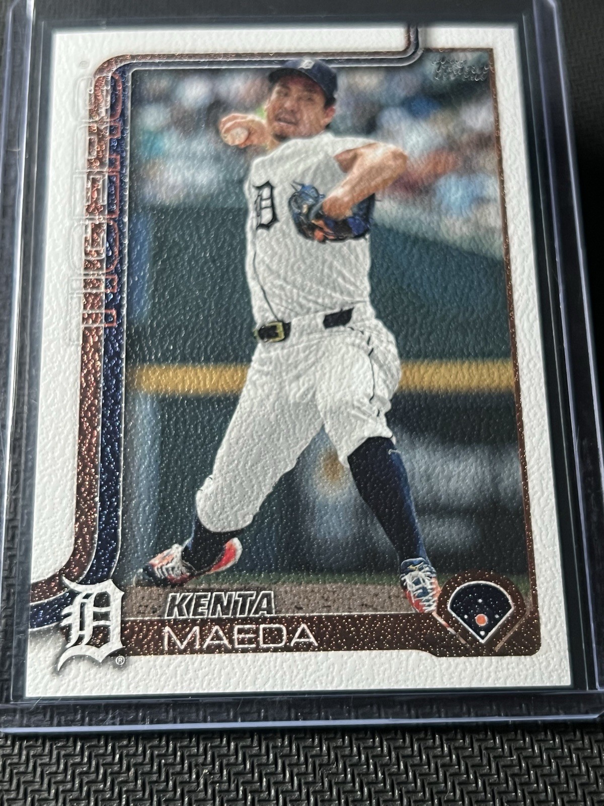 Topps Series 1 2025 Kenta Maeda Detroit Tigers  Textured Canvas 30/50 