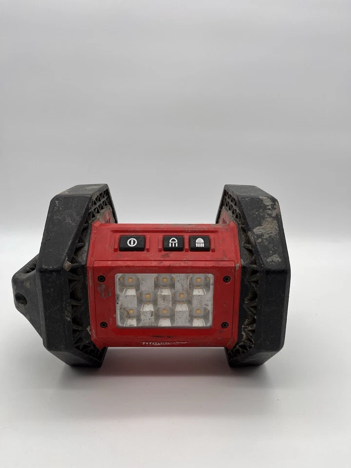 Milwaukee M18 Flood Light Portable Work Light – Used - Image 2 of 4
