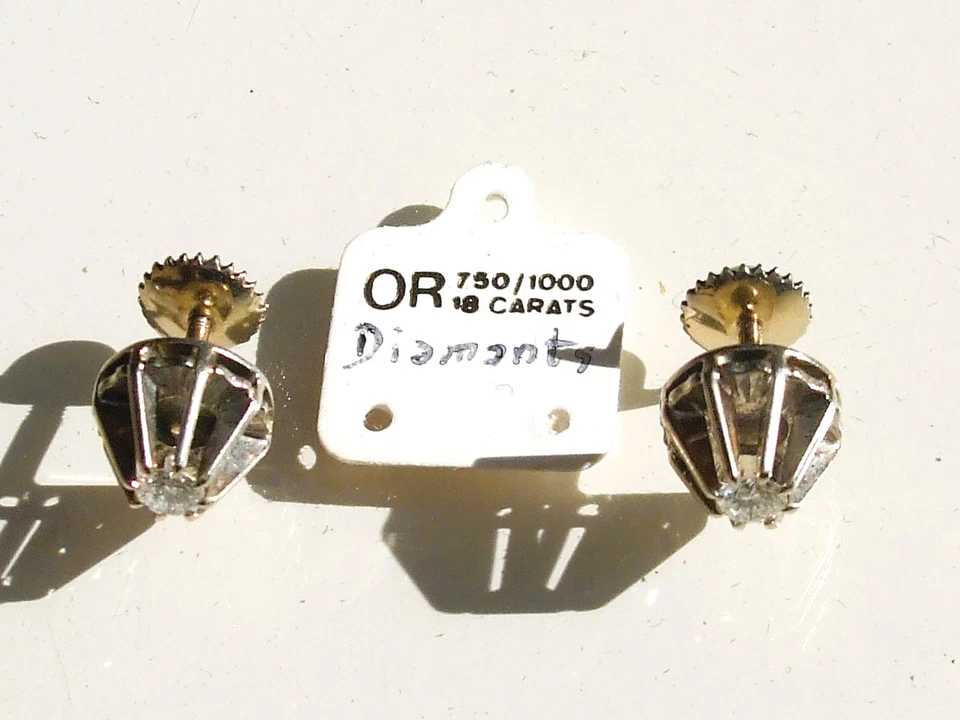 BELLES BOUCLES D'OREILLES ANCIENNES 1940/50 en OR BLANC 18K 750 avec DIAMANT 3mm - Photo 2/4