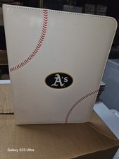 OAKLAND A'S ATHLETICS  CLASSIC BASEBALL PORTFOLIO MADE BY GAMEWEAR