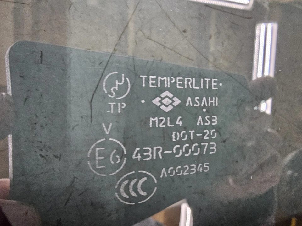 Mazda 3 techo corredizo de vidrio techo corredizo de fábrica OEM 2004 2005 2006 2007 2008 2009 Foto 3 de 4