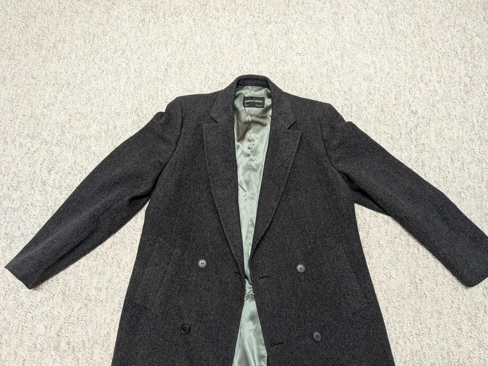 vintage USA made PIERRE CARDIN double breasted 42L thick wool FLANNEL overcoat - Image 4 of 4