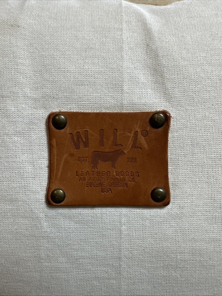 Almohada de lona WILL Leather Goods pequeña decoración del hogar diseño de lujo Foto 2 de 4